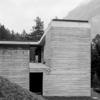 https://christoph-engel.de/files/gimgs/th-39_christoph-engel-zumthor-21-therme-09-2003.jpg